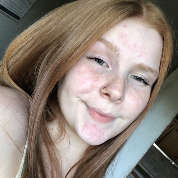 kaylia_frost
